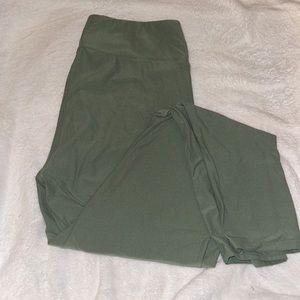 Lularoe Womens Leggings Size Tall and Curvy